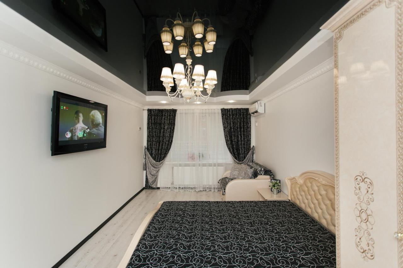 De Luxe Apartments Centr Illinskaya Sumi Dış mekan fotoğraf