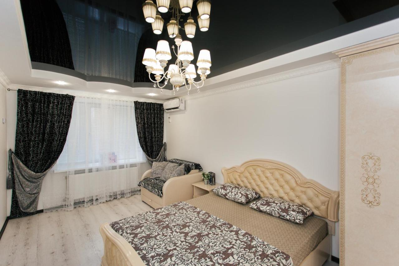 De Luxe Apartments Centr Illinskaya Sumi Dış mekan fotoğraf