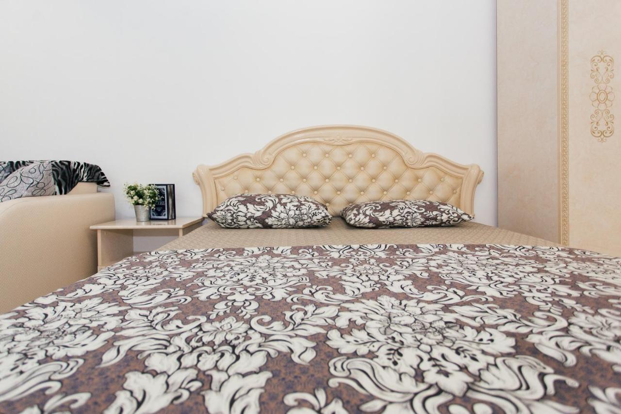 De Luxe Apartments Centr Illinskaya Sumi Dış mekan fotoğraf