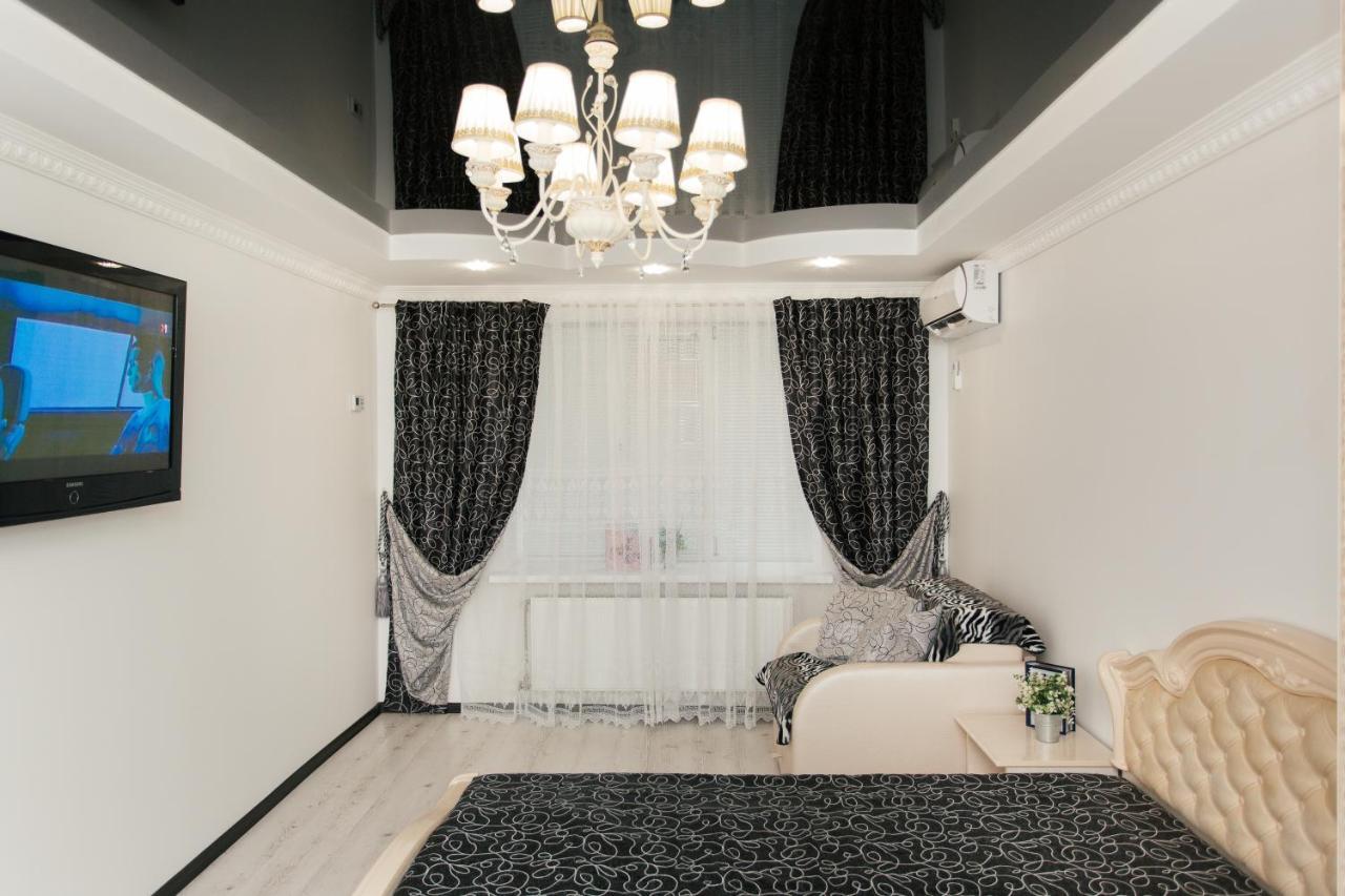 De Luxe Apartments Centr Illinskaya Sumi Dış mekan fotoğraf
